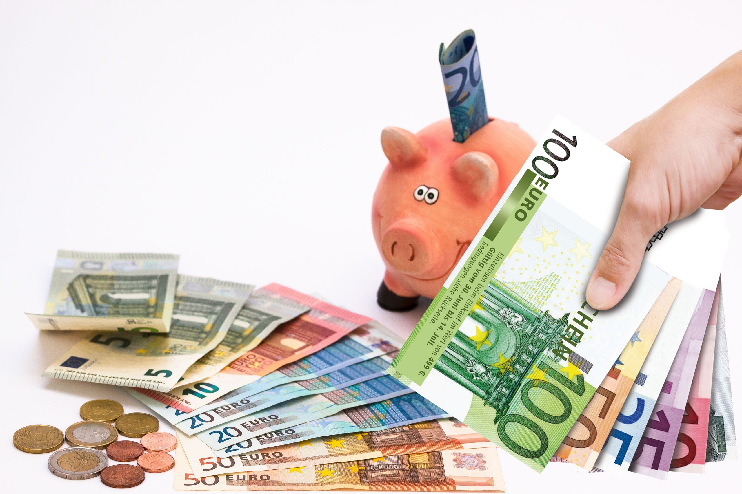 Comment réduire ses frais bancaires sans changer ses habitudes ?